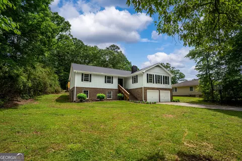 Other - 121 Stonewood Dr, Toccoa, GA 30577 photo 2 of 9