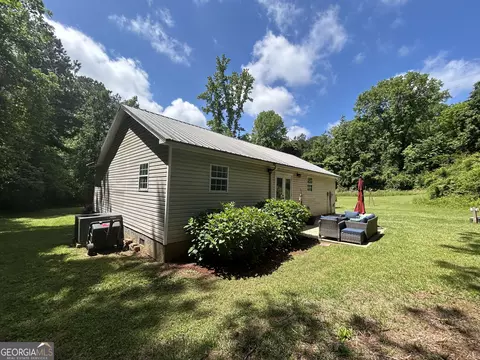 Exterior - 3550 W Point Rd, Lagrange, GA 30240 photo 6 of 26