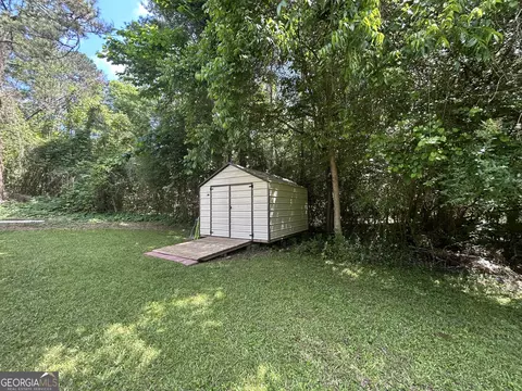 Exterior - 3550 W Point Rd, Lagrange, GA 30240 photo 5 of 26