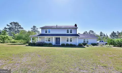 1169 Pineknot Rd, Box Springs, GA 31801