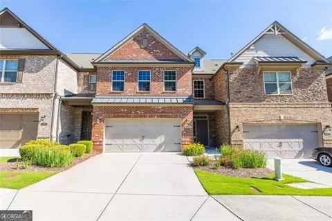 9872 Cameron Parc Cir, Johns Creek, GA 30022