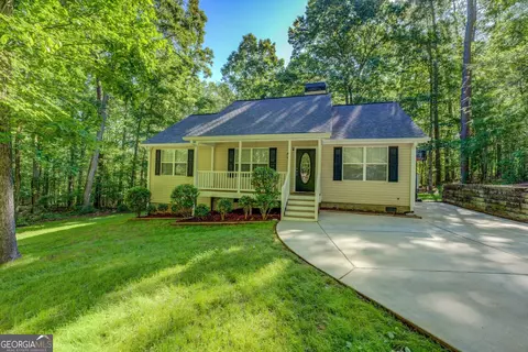 105 Magpie Ct, Monticello, GA 31064