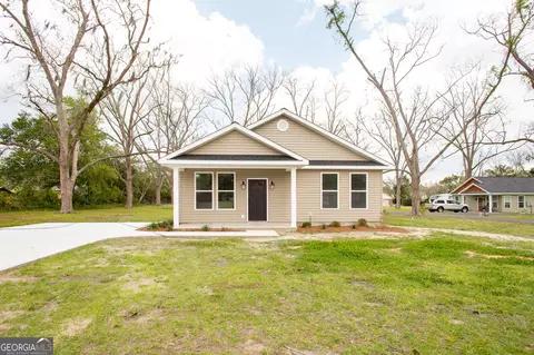 322 Walker St, Blackshear, GA 31516