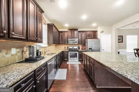 85 Foxgrove Cv, Covington, GA 30014 photo 11