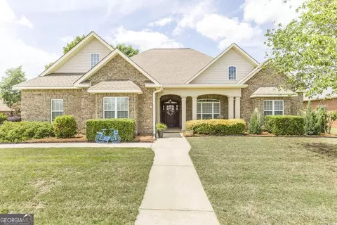 220 Norfolk Cir, Warner Robins, GA 31088
