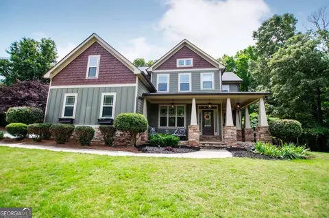 125 High Bluff Trl, Carrollton, GA 30116