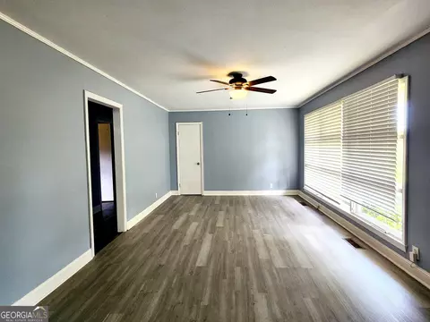 Living - 111 Oconee St, Warner Robins, GA 31088 photo 2 of 2