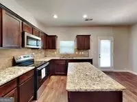 Kitchen - 620 Sedona Loop, Hampton, GA 30228 photo 1 of 2