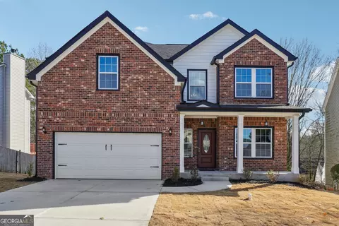 7902 W Shore Cir, Riverdale, GA 30296