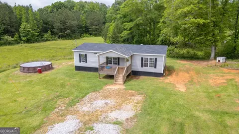 389 County Road 649, Roanoke, AL 36274