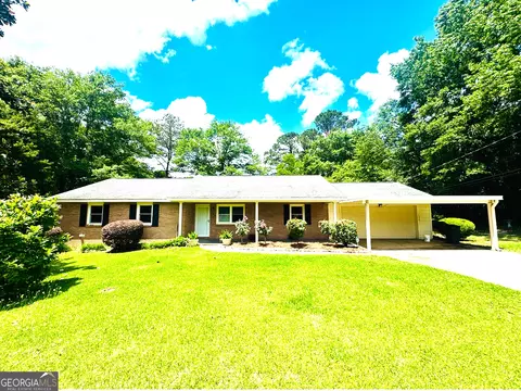 207 Williams Dr, Bonaire, GA 31005