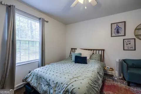 Bedroom - 6 Oleander Ave, Savannah, GA 31404 photo 2 of 10