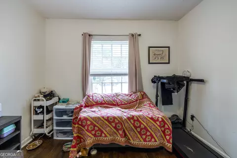 Bedroom - 6 Oleander Ave, Savannah, GA 31404 photo 5 of 10