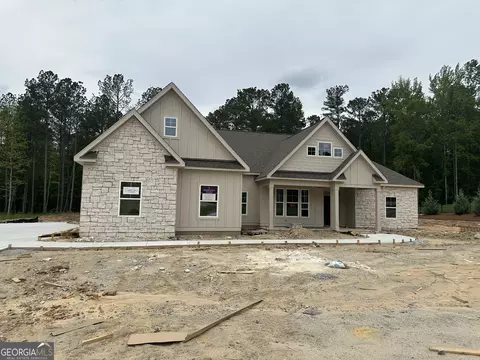 49 Durham Estates Dr, Sharpsburg, GA 30277