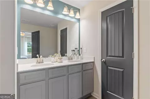 Entry Way - 320 Navigator Ln, Mcdonough, GA 30253 photo 6 of 6