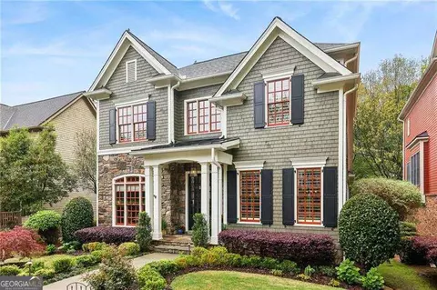 963 Manor Parc Dr, Decatur, GA 30033