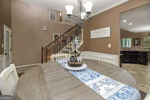 121 Hidden Springs Dr, Lagrange, GA 30240 photo 5