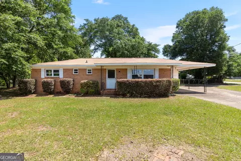 111 Miller Ct, Centerville, GA 31028