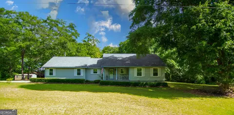 6005 Hopewell Church Rd, Pine Mountain, GA 31822