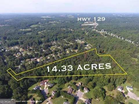 2967 Maverick Trl, Gainesville, GA 30507