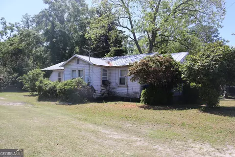 210 Best St, Statesboro, GA 30458