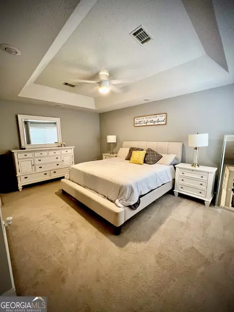 Bedroom - 313 Shadow Pond, Dublin, GA 31021 photo 4 of 5