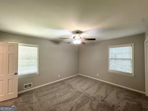 Bedroom - 4313 Executive Dr, Stone Mountain, GA 30083 photo 3 of 3