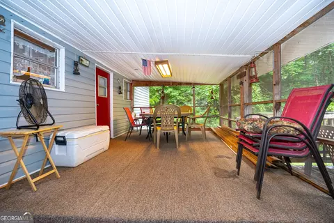 Exterior - 651 Sharman Rd, Lagrange, GA 30240 photo 2 of 5