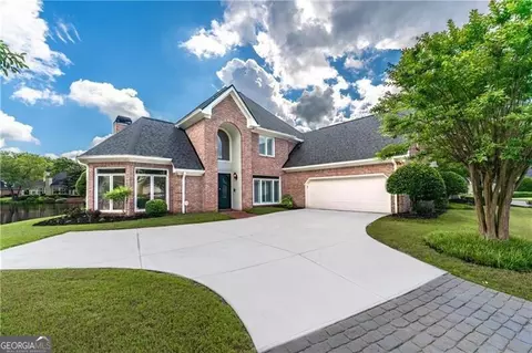 9325 Saint Georgen Cmn, Duluth, GA 30097