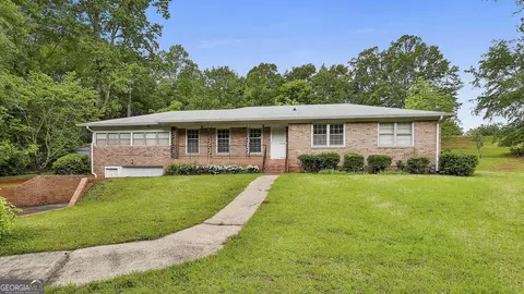 2846 Roscoe Rd, Newnan, GA 30263