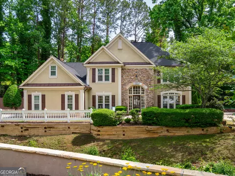 9195 Tuckerbrook Ln, Johns Creek, GA 30022