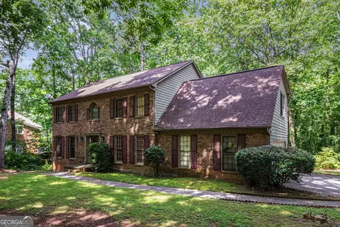 275 Brandon Mill Cir, Fayetteville, GA 30214