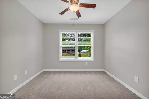 Bedroom - 442 Cedar Ln, Toccoa, GA 30577 photo 1 of 10