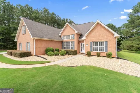 1010 Elaine Ct, Mcdonough, GA 30252