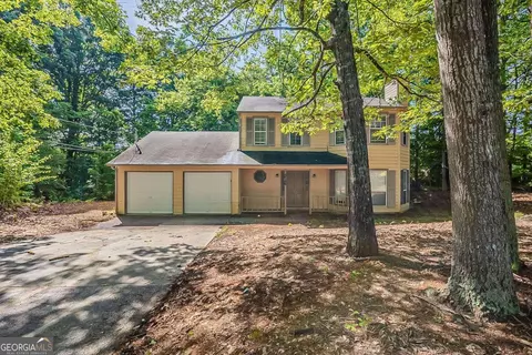 5786 Longbow Dr, Stone Mountain, GA 30087