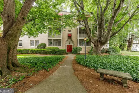 2230 Peachtree Rd NE #A-3, Atlanta, GA 30309