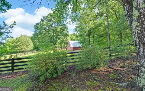 Exterior - 3152 Prather Bridge Rd, Toccoa, GA 30577 photo 7 of 15