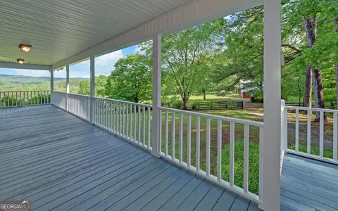 Exterior - 3152 Prather Bridge Rd, Toccoa, GA 30577 photo 4 of 15