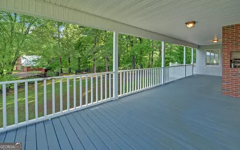 Exterior - 3152 Prather Bridge Rd, Toccoa, GA 30577 photo 2 of 15