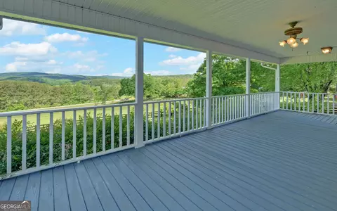 Exterior - 3152 Prather Bridge Rd, Toccoa, GA 30577 photo 3 of 15