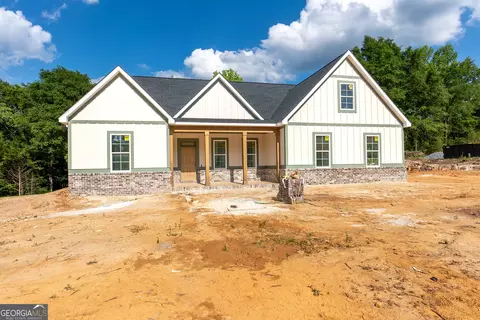 615 Head Rd, Juliette, GA 31046