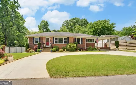 Exterior - 118 Greer Ln, Toccoa, GA 30577 photo 1 of 10