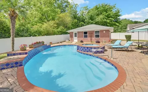Exterior - 118 Greer Ln, Toccoa, GA 30577 photo 8 of 10