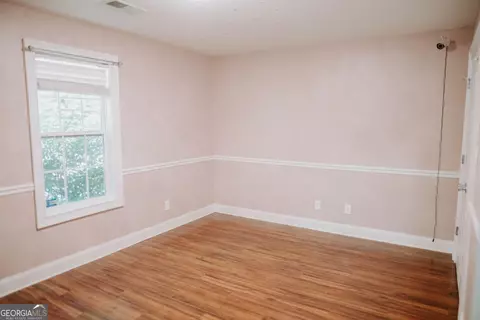 Bedroom - 405 Candler Rd, Williamson, GA 30292 photo 2 of 4