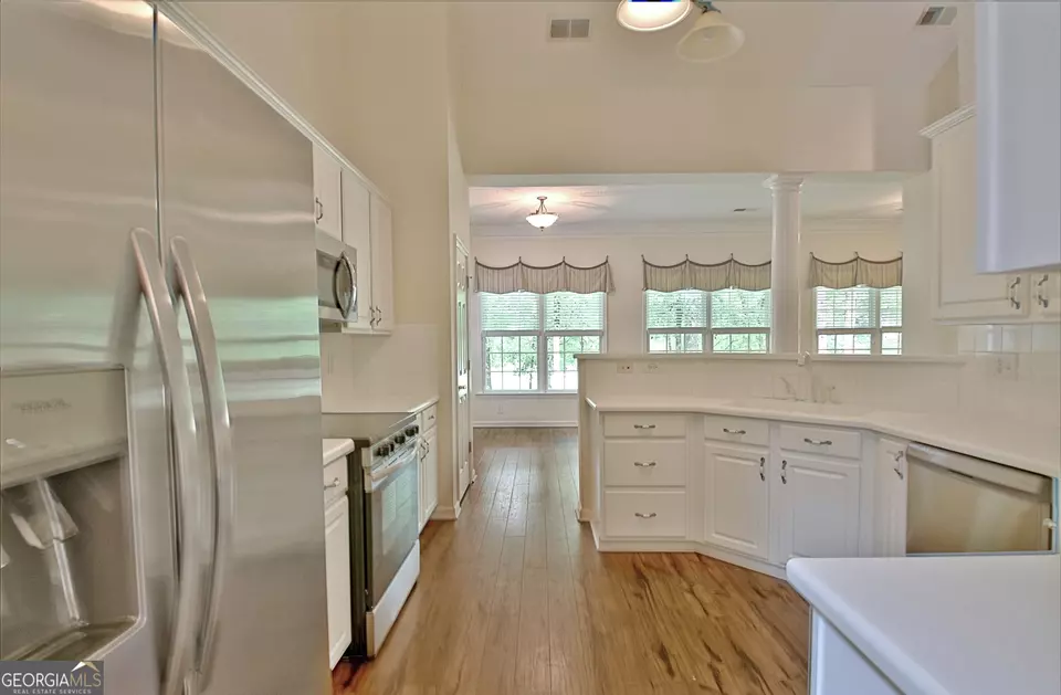 Kitchen - 44 Arbor Way, Newnan, GA 30265 photo 1 of 6