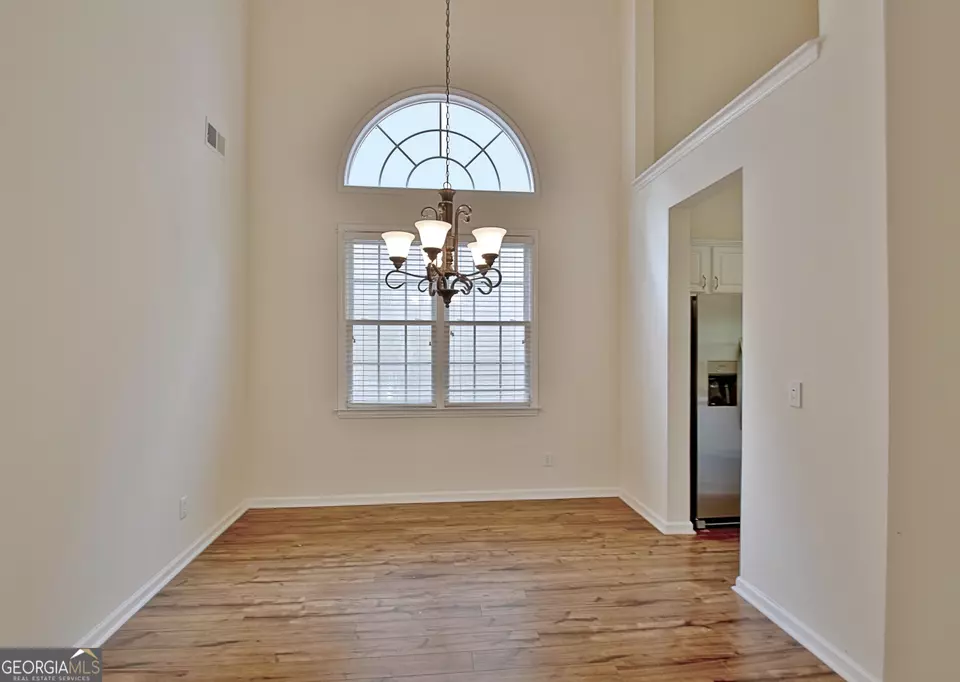 Dining - 44 Arbor Way, Newnan, GA 30265 photo 2 of 3