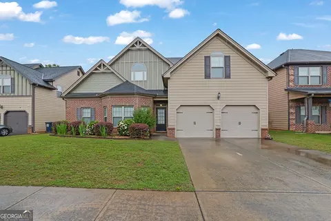 4581 Sagebrush Ct, Snellville, GA 30039