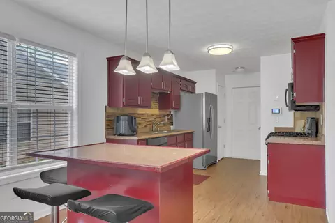 Kitchen - 11367 Vinea Ln, Hampton, GA 30228 photo 1 of 3
