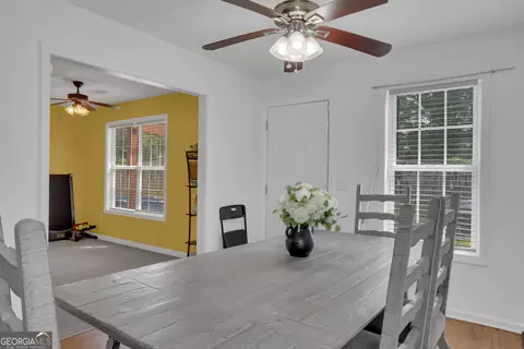 Dining - 11367 Vinea Ln, Hampton, GA 30228 photo 2 of 3