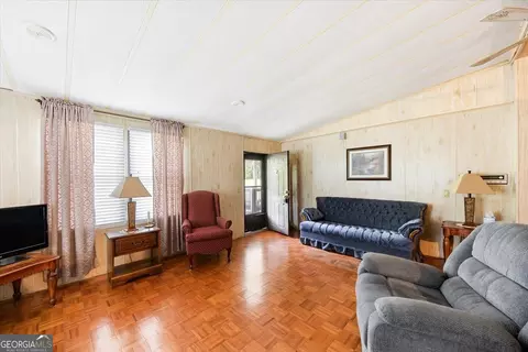 Living - 177 Patton Rd, Gray, GA 31032 photo 4 of 4